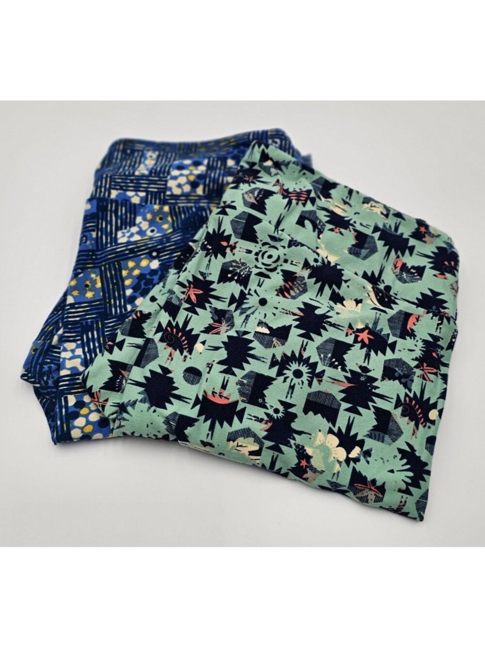 LuLaRoe Women’s Leggings Bundle Southwestern/Abstract Prints Tall & Curvy Comfy